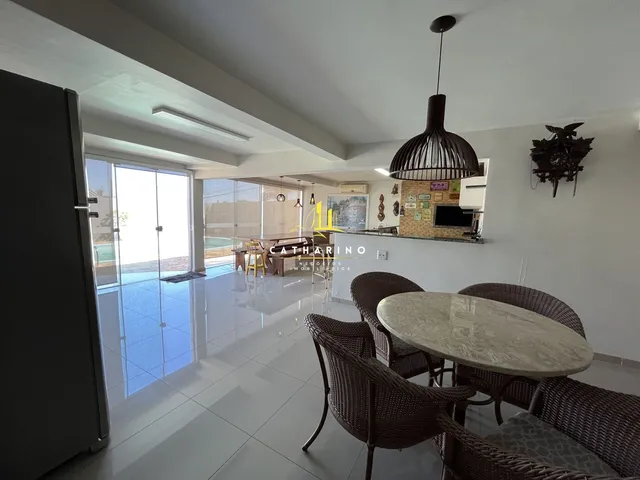 Imagem: Casa com 03 Suítes