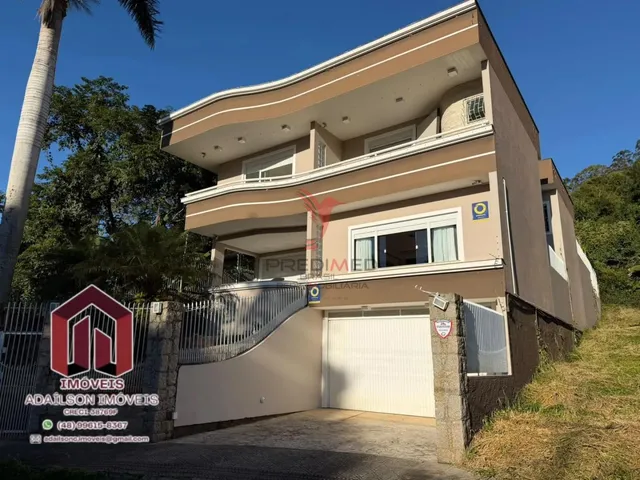 Imagem: Linda casa com dormitórios um suite a venda