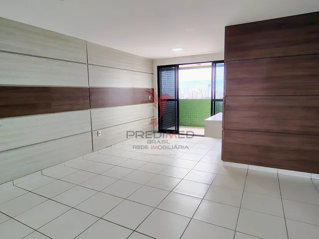 Imagem 9: Lindo apartamento no Bairro dos Estados,andar alto, Varanda com vista mar à venda