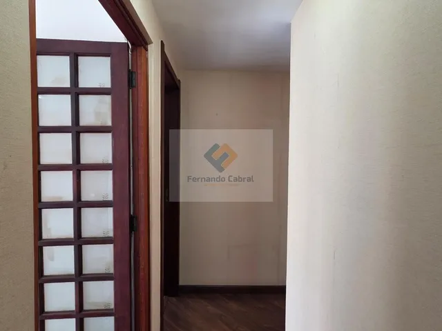 Imagem 6: Imóvel de alto padrão em Icaraí: Apartamento de 3 quartos com suíte, sala e garagem