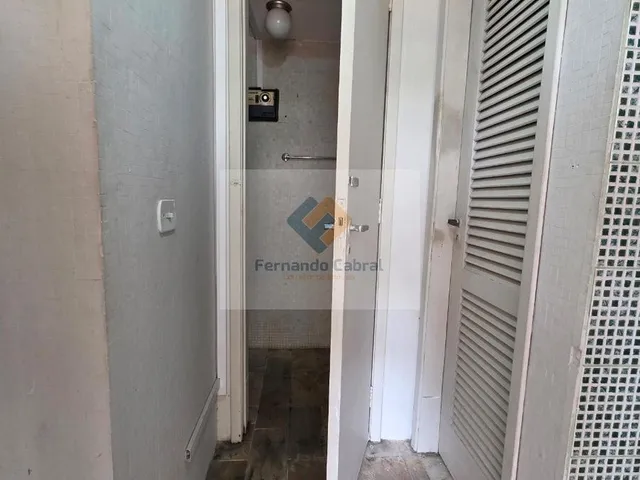 Imagem 2: Imóvel de alto padrão em Icaraí: Apartamento de 3 quartos com suíte, sala e garagem