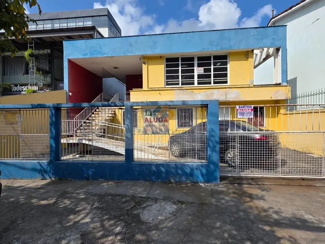 Imagem 1: Casa Comercial à Venda ou Locação em Niterói-RJ, São Francisco: 3 Quartos, 1 Suíte