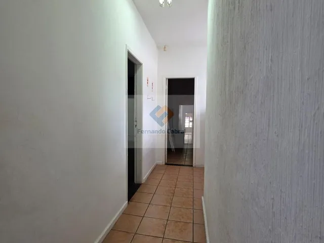 Imagem 9: Casa Comercial à Venda ou Locação em Niterói-RJ, São Francisco: 3 Quartos, 1 Suíte