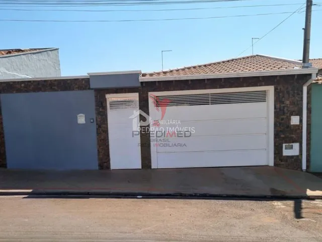 Imagem: Casa de 2 Quartos, 213M² no Bairro Núcleo