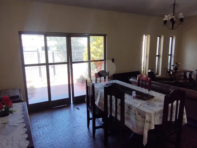 Imagem: Casa de 3 Quartos, 213M² no Bairro Jardim