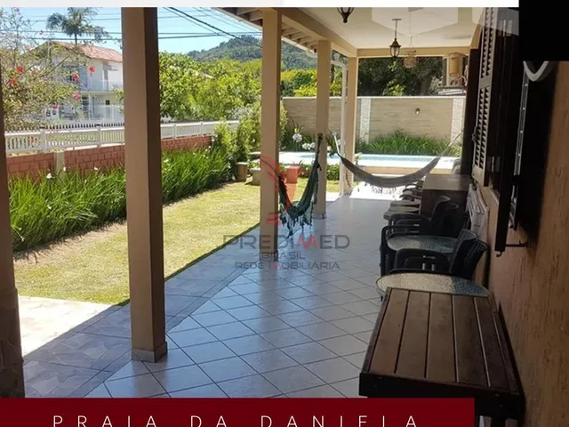 Imagem 2: Casa com 4 Quartos e 3 Banheiros À Venda, 201 M² por R$ 1.850.000