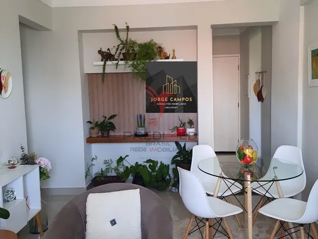 Imagem: O apartamento possui 2 Dormitórios, 1 Banheiro, 1 Vaga na