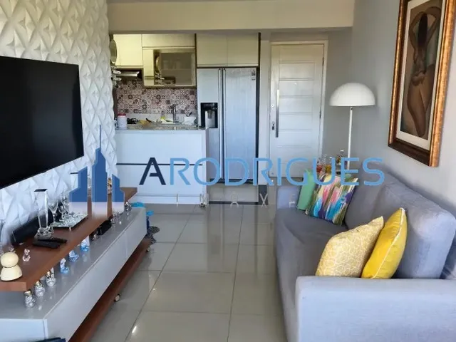 Imagem 7: Apartamento Para Venda em Patamares - 2 quartos, 1 suíte, 1 sala, 2 banheiros, 1 vaga de