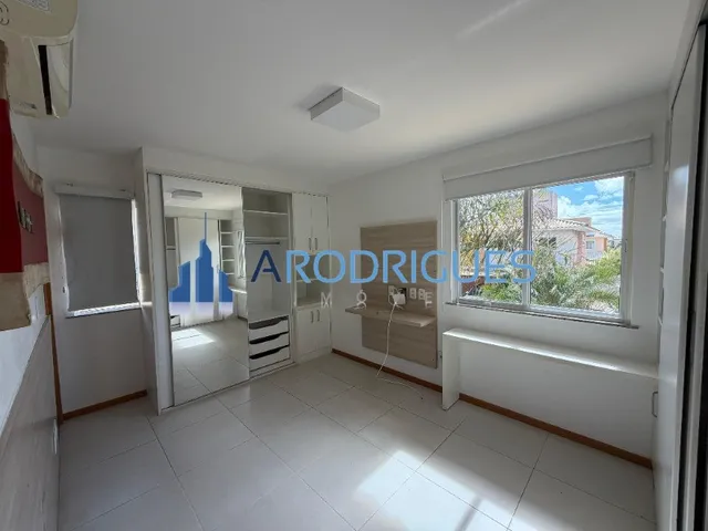 Imagem 4: Impecável Casa Para Venda em Condomínio Club Stella Maris: 4 Quartos, 2 Suítes, 1 Sala