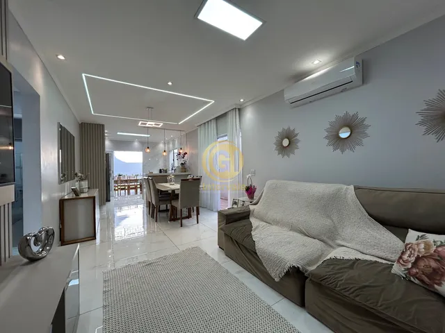 Imagem: Casa À Venda no Jardim Altos de Santana
