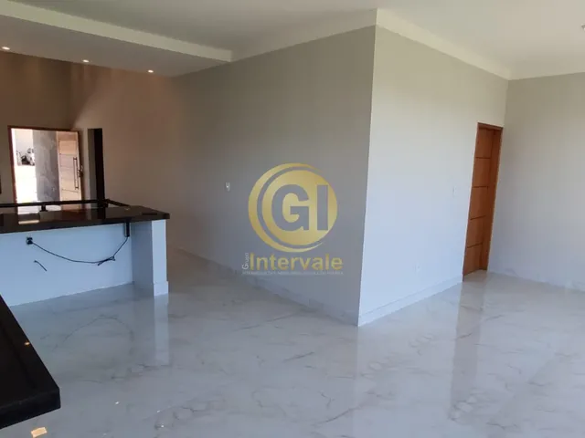 Imagem: Luxuosa Casa em Condomínio À Venda em