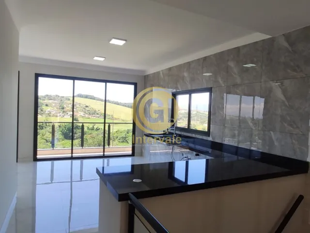 Imagem 4: Luxuosa Casa em Condomínio À Venda em Caçapava Velha - 3 Quartos, 2 Suítes, 4 Banheiros, 4 Vagas - 132M² - Imperdível!