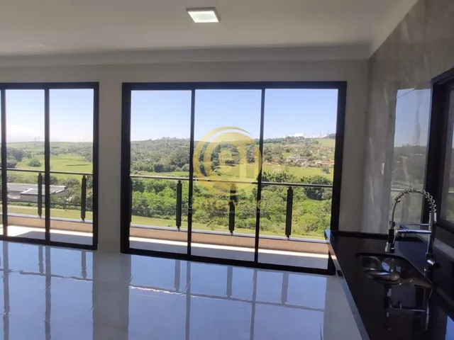 Imagem 2: Luxuosa Casa em Condomínio À Venda em Caçapava Velha - 3 Quartos, 2 Suítes, 4 Banheiros, 4 Vagas - 132M² - Imperdível!