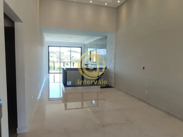 Imagem 15: Luxuosa Casa em Condomínio À Venda em Caçapava Velha - 3 Quartos, 2 Suítes, 4 Banheiros, 4 Vagas - 132M² - Imperdível!