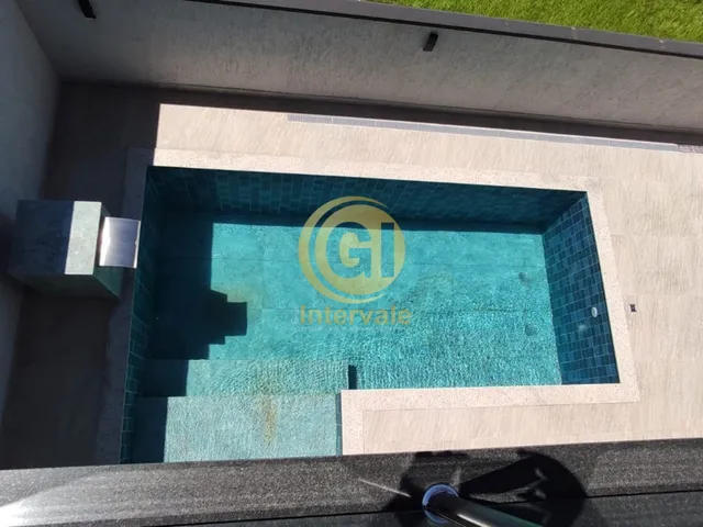 Imagem 12: Luxuosa Casa em Condomínio À Venda em Caçapava Velha - 3 Quartos, 2 Suítes, 4 Banheiros, 4 Vagas - 132M² - Imperdível!