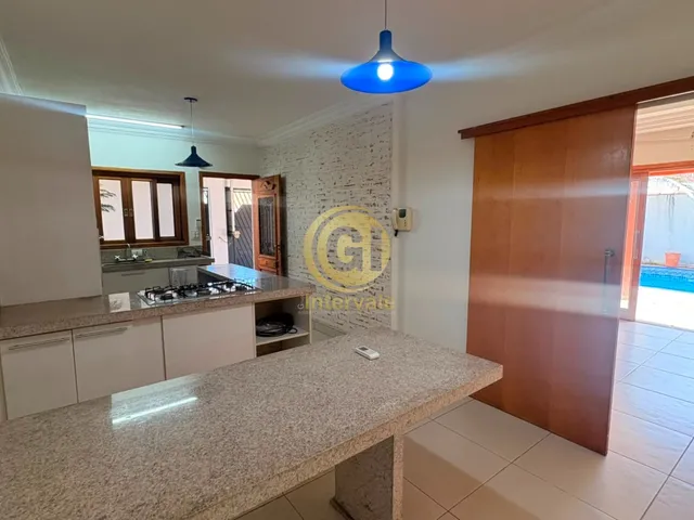 Imagem 14: Casa Residencial com Piscina, 2 Suítes e Ambientes Amplos