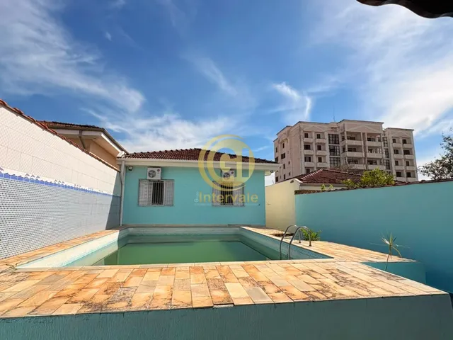 Imagem: Casa Térrea à Venda no Centro com 3 Dormitórios
