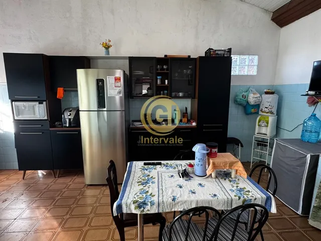 Imagem 2: Oportunidade imperdível: Casa à venda no Centro de Jacareí-SP, 3 quartos, 96m²