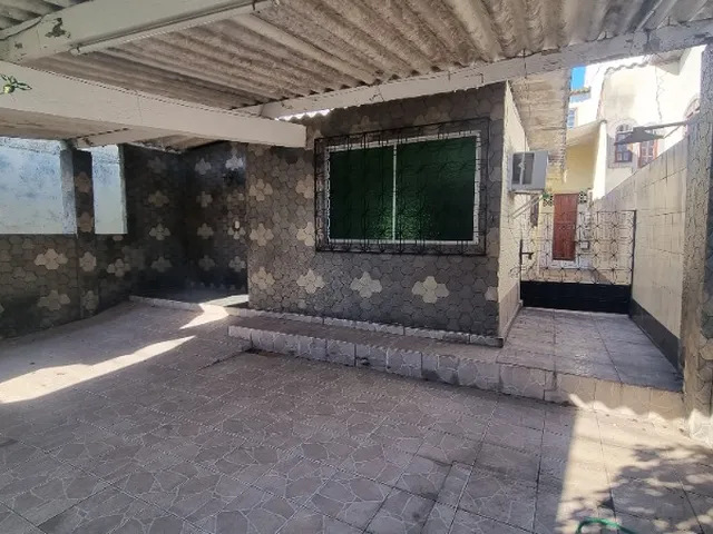Imagem 1: Casa à venda em Campo Grande, Rio de Janeiro-RJ: 5 quartos, 2 salas, 4 banheiros, 1