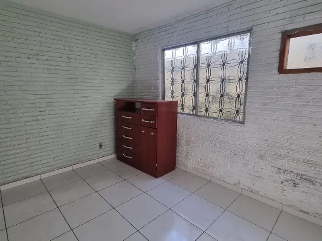 Imagem 2: Casa à venda em Campo Grande, Rio de Janeiro-RJ: 5 quartos, 2 salas, 4 banheiros, 1