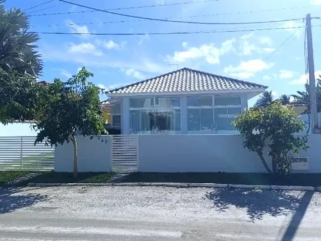 Imagem 16: CASA - ARARUAMA Casa com 3 dormitórios