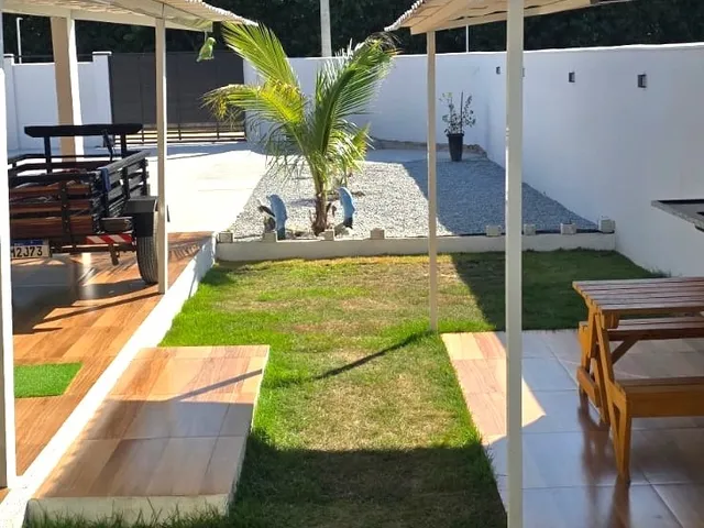 Imagem 2: CASA - ARARUAMA Casa com 2 dormitórios