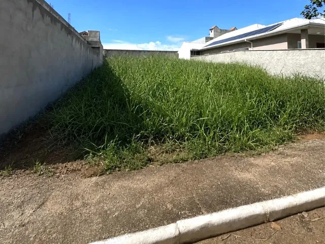 Imagem: O terreno possui 360m² de Área e está localizado em