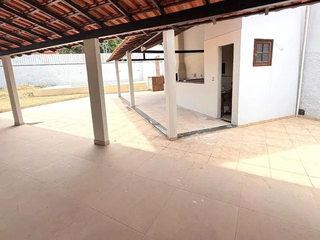 Imagem 10: CASA - ARARUAMA Casa com 3 dormitórios