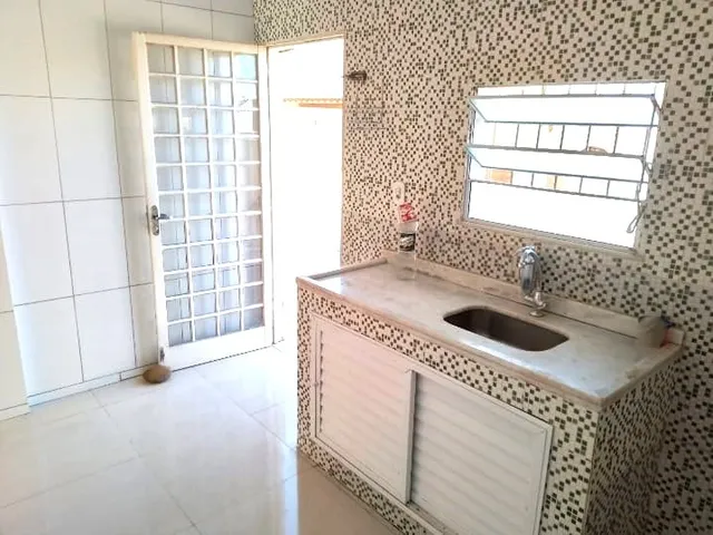 Imagem 9: CASA - ARARUAMA Casa com 2 dormitórios