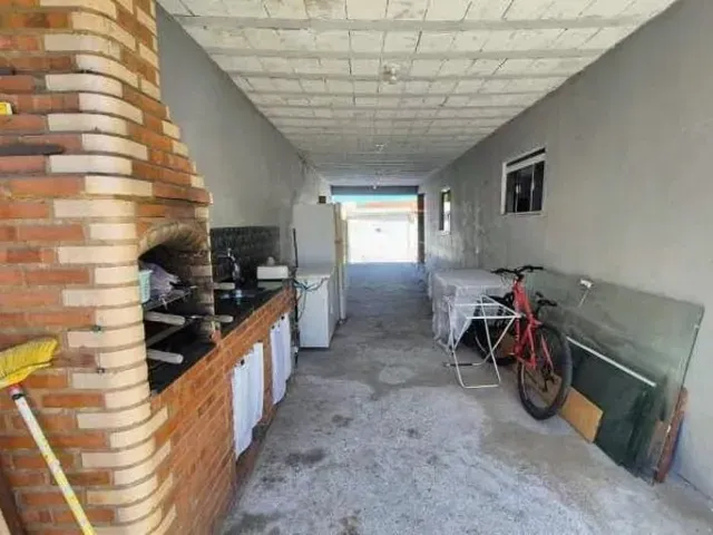 Imagem 3: CASA - ARARUAMA Casa com 3 dormitórios