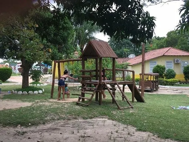 Imagem 9: CASA - ARARUAMA Casa com 3 dormitórios