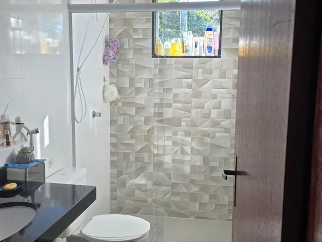 Imagem 2: CASA - ARARUAMA Casa com 3 dormitórios