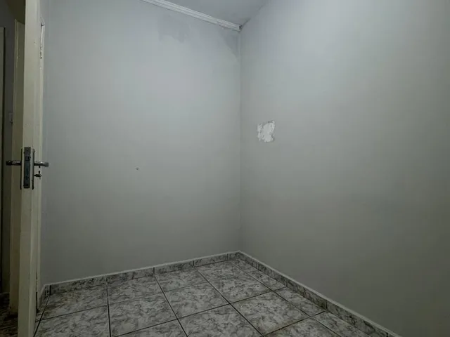 Imagem 4: Casa Comercial - Km 18 - Osasco