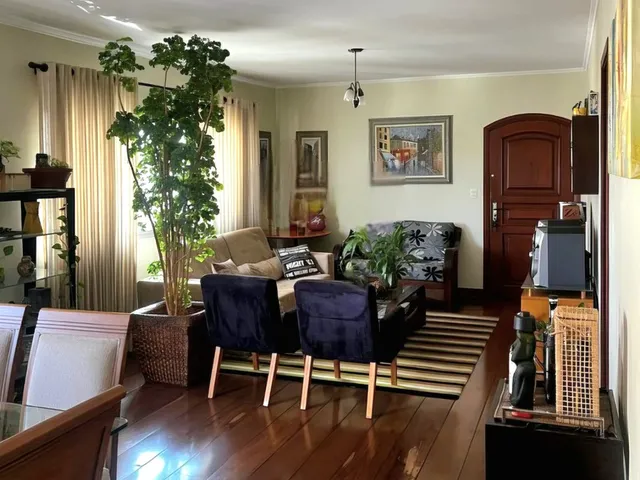 Imagem: Apartamento com 4 Quartos para Venda no