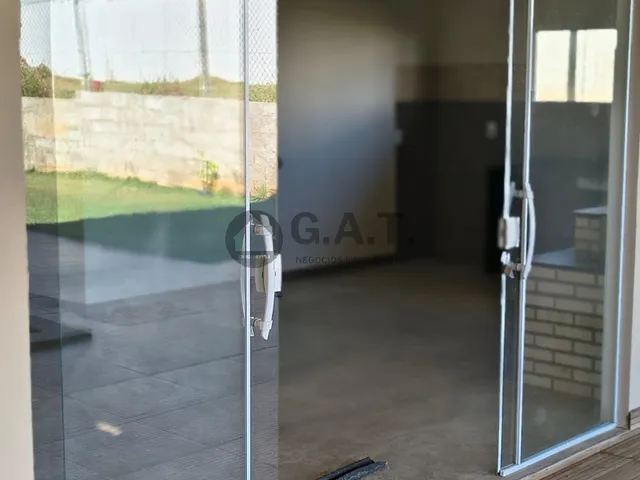 Imagem: Chácara À Venda em Aracoiaba da Serra-Sp