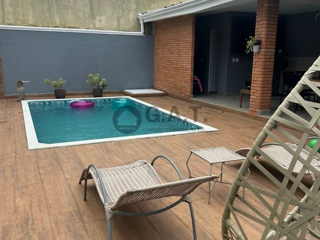 Imagem: Casa em condomínio 4 quartos, 2 suítes