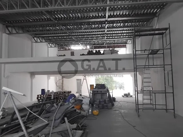 Imagem 2: Salão Comercial para Locação em Sorocaba-Sp, Bairro Alem Ponte: 5 Banheiros, 12 Vagas, 720 M² de Área!