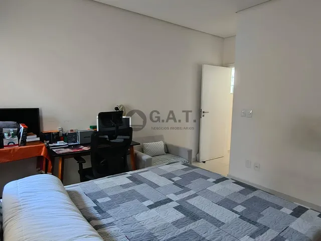 Imagem 2: Casa À Venda em Sorocaba-Sp, Vila Carvalho: 3 Quartos, 1 Suíte, 2 Salas, 2 Banheiros, 2 Vagas, 151,05M² de Área