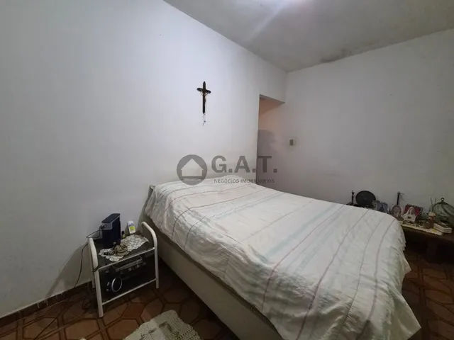 Imagem 8: Casa À Venda em Sorocaba-Sp, Jardim Simus - 2 Quartos, 2 Salas, 2 Banheiros, 3 Vagas de Garagem - 219,37 M²