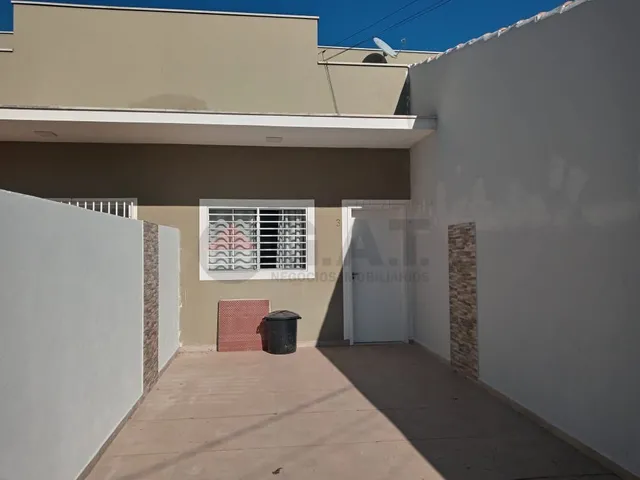 Imagem 3: Casa à venda em Sorocaba-SP, bairro Cidade Jardim! 2 quartos, 1 suíte, 1 sala, 2