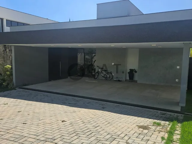 Imagem: Aluguel de Casa em Condomínio Exclusivo