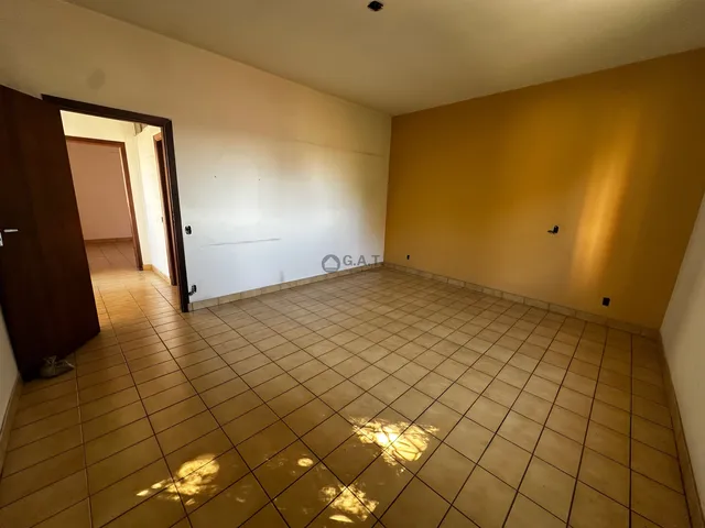 Imagem 12: 0 Sala comercial com 3 dormitórios