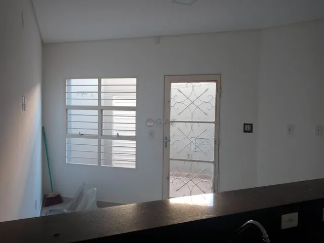 Imagem 4: Kitnet à venda em Sorocaba-SP, Jardim Wanel Ville V: 1 quarto, 1 sala, 1 banheiro, 35m²