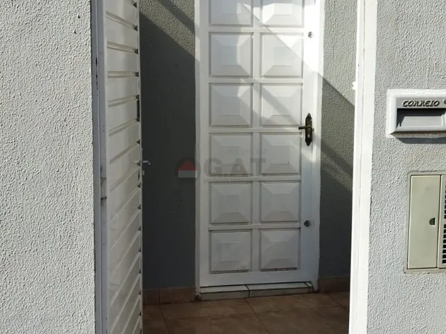 Imagem 3: Kitnet à venda em Sorocaba-SP, Jardim Wanel Ville V: 1 quarto, 1 sala, 1 banheiro