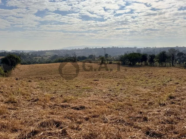Imagem: Terreno À Venda em Aracoiaba da Serra-Sp