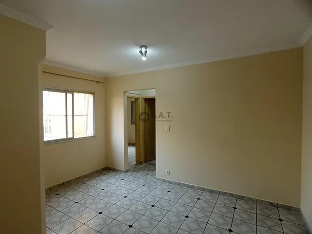 Imagem: O apartamento possui 2 Dormitórios, 1 Banheiro, 2 Vagas na