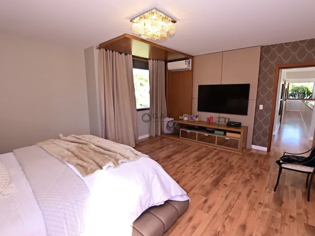 Imagem 2: 0 Casa em condomínio com 5 dormitórios