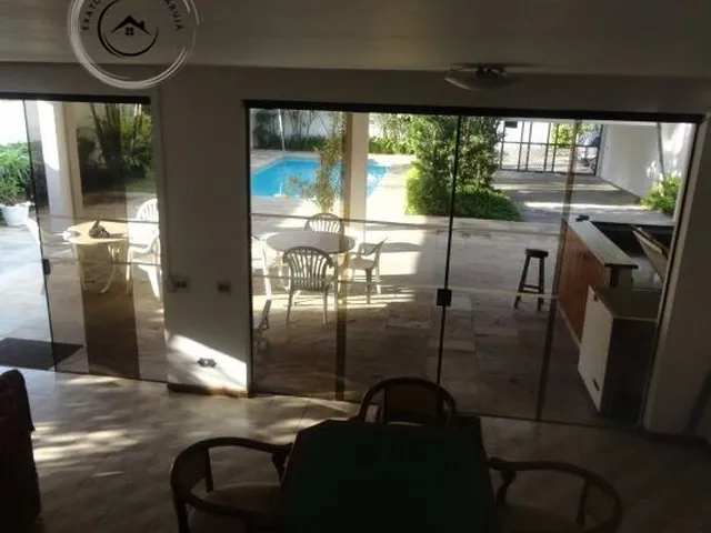 Imagem 10: Casa de 5 Dormitórios na Praia da Enseada para Locação de Temporada