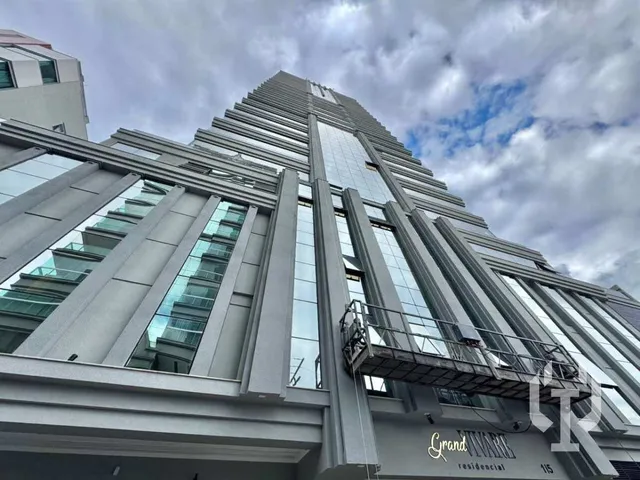 Imagem 2: Apartamento à venda, no Grand vivare em Itapema, Centro, com 3 quartos, 127m²
