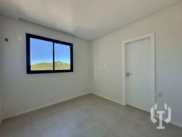 Imagem 5: Apartamento À Venda, no Dom Arthur em Itapema, Canto da Praia, com 3 Quartos, 116M²